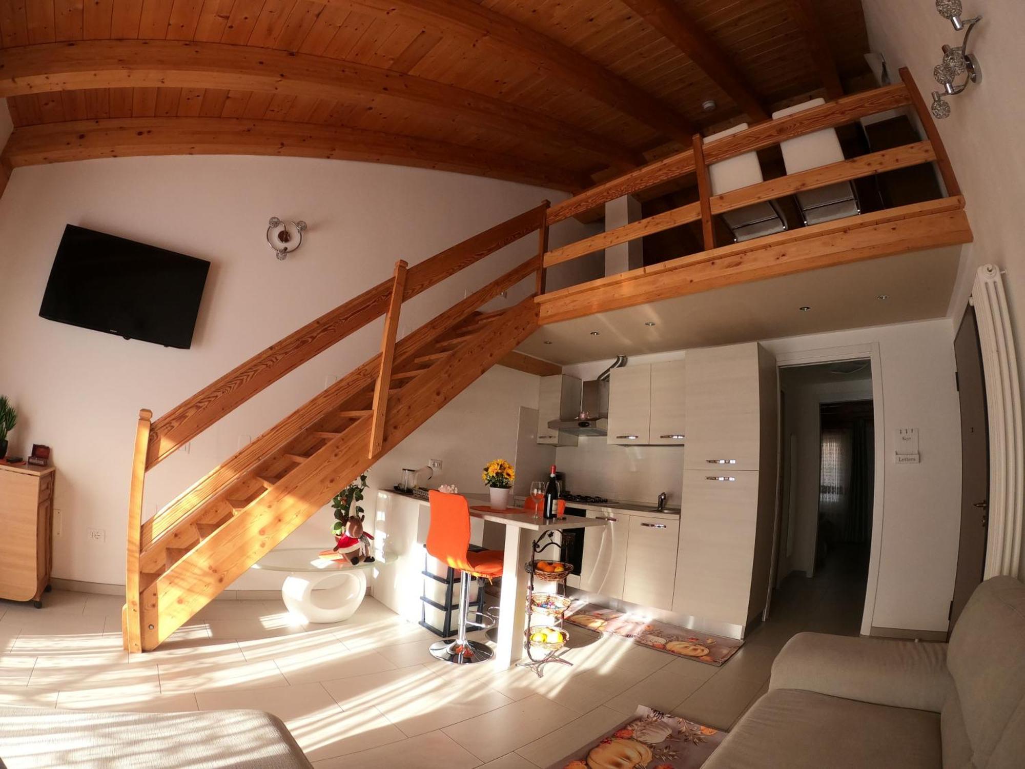 La Villa Gialla Aosta Ngoại thất bức ảnh